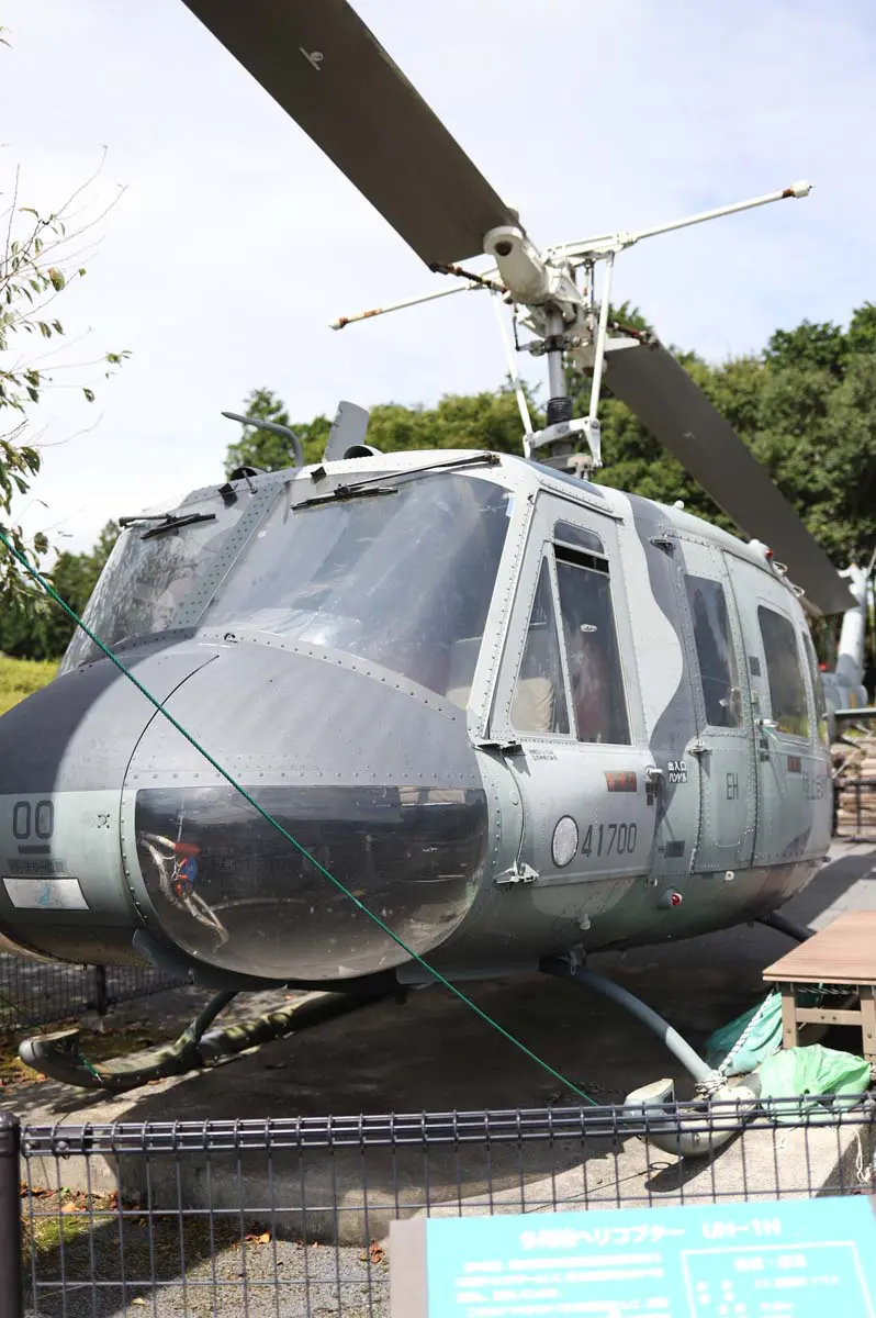 自衛隊のヘリコプターの展示